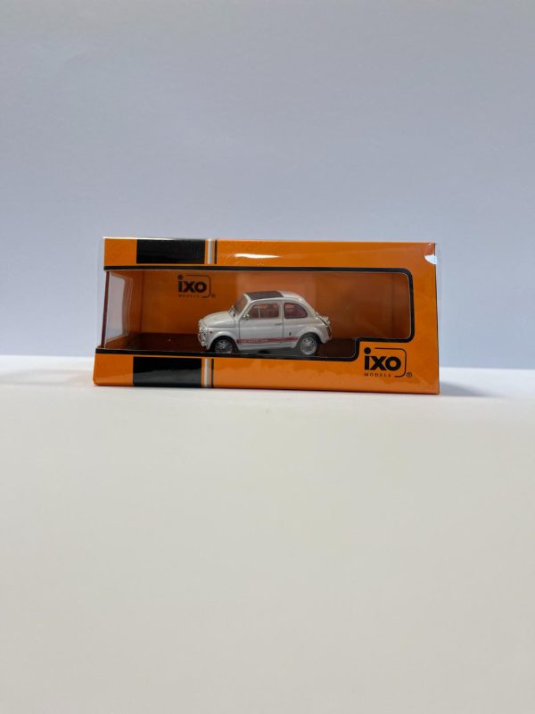 Ixo Fiat 500 modelauto