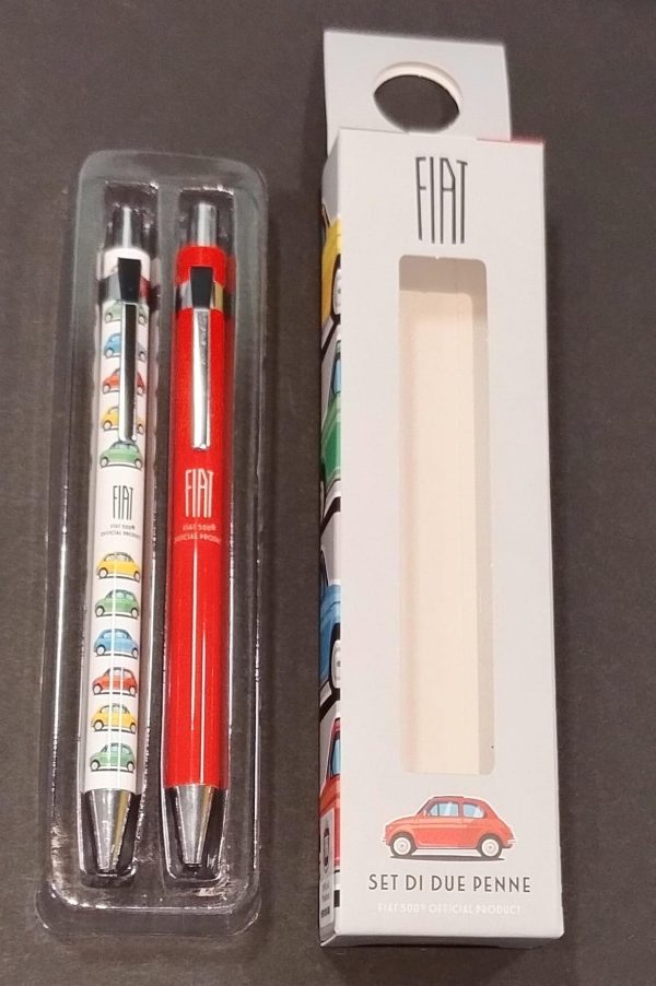 Set van 2 Fiat500 pennen
